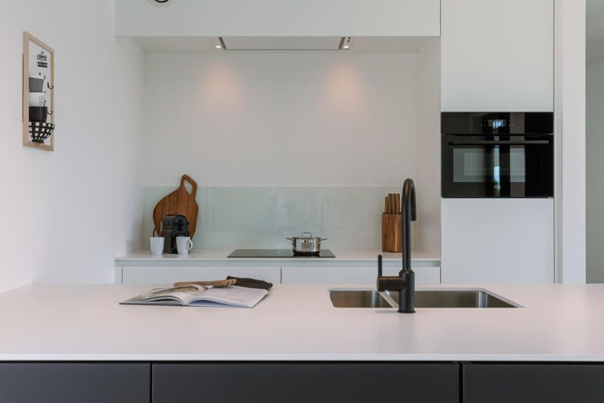 New, Luxurious And Modern Apartment With Private Parking Koksijde Exterior photo